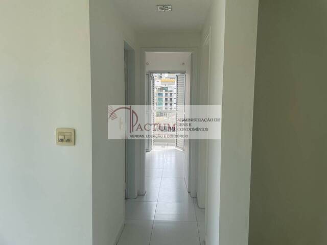 Apartamento para Venda em Guarujá - 4