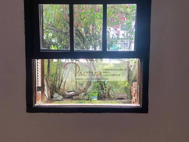 #1526 - Casa para Venda em São Paulo - SP - 1