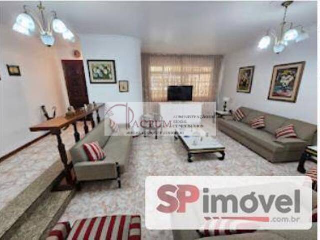 #1570 - Casa para Venda em São Paulo - SP