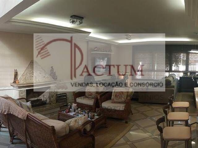 Venda em Conjunto Residencial Santa Terezinha - São Paulo