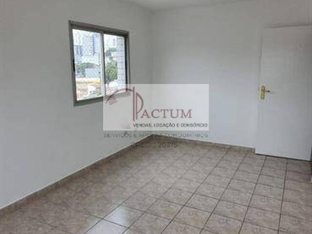 Locação em Água Fria - São Paulo